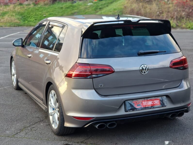 VW GOLF R 2014