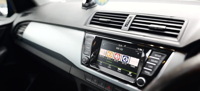 SKODA FABIA 2016