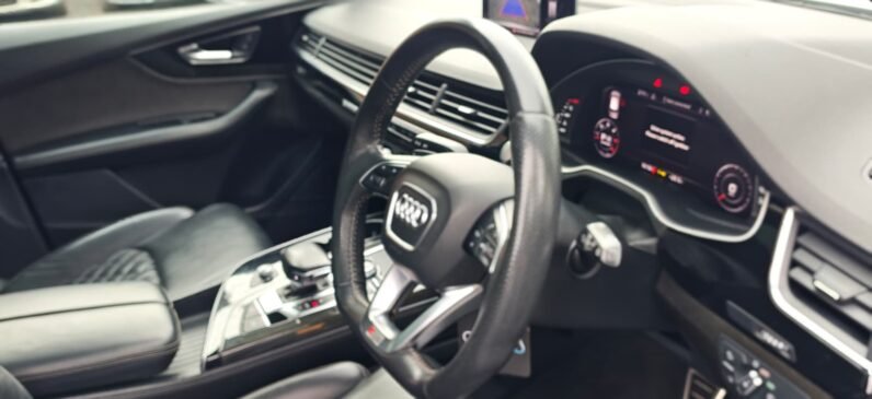Audi Q7 Black Edition 2018